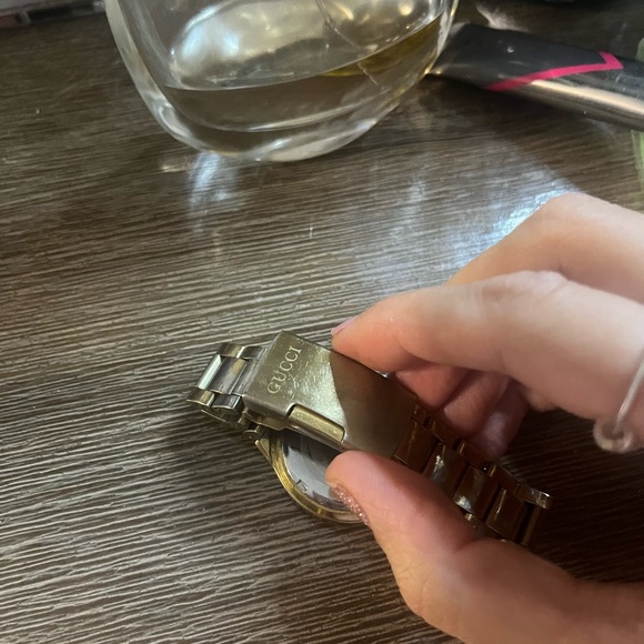 Gucci watch - Picture 6 of 6